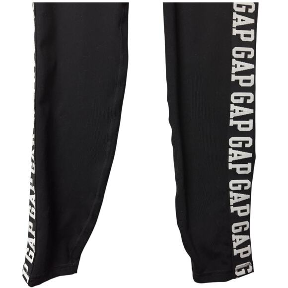 Gap Fit Women's Athletic Sporty Black & White Cropped Logo Leggings Sz S - Picture 2 of 8